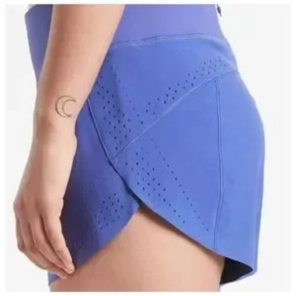 Athleta Alllyson Felix Run with it 3.5” short, NWT size 1X